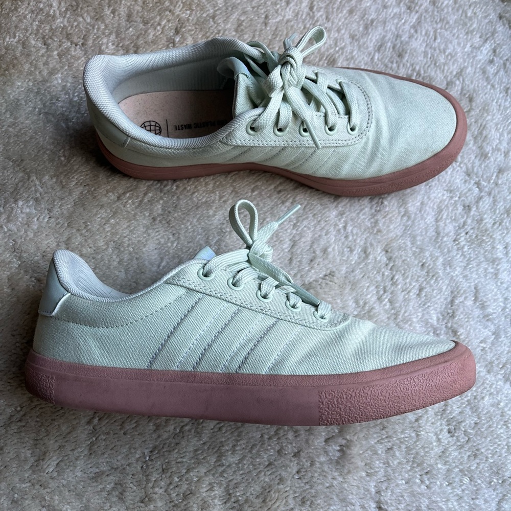 VULC RAID3R Skateboarding linen Green shoes women’s size 8